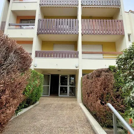 Apartament Charmant Studio En Rez-de-jardin A Deux Pas De La Plage Et Du Centre-ville - Fr-1-550-67