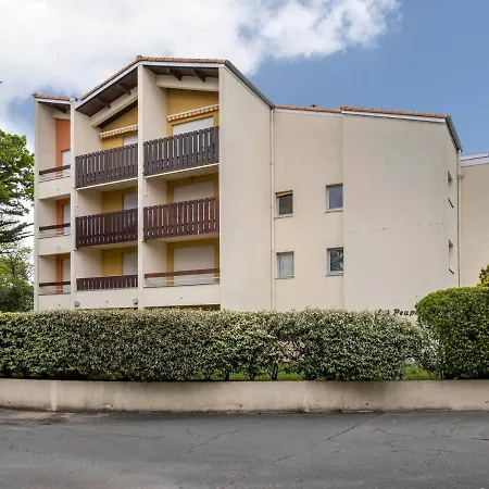 Charmant Studio En Rez-de-jardin A Deux Pas De La Plage Et Du Centre-ville - Fr-1-550-67 Apartament *